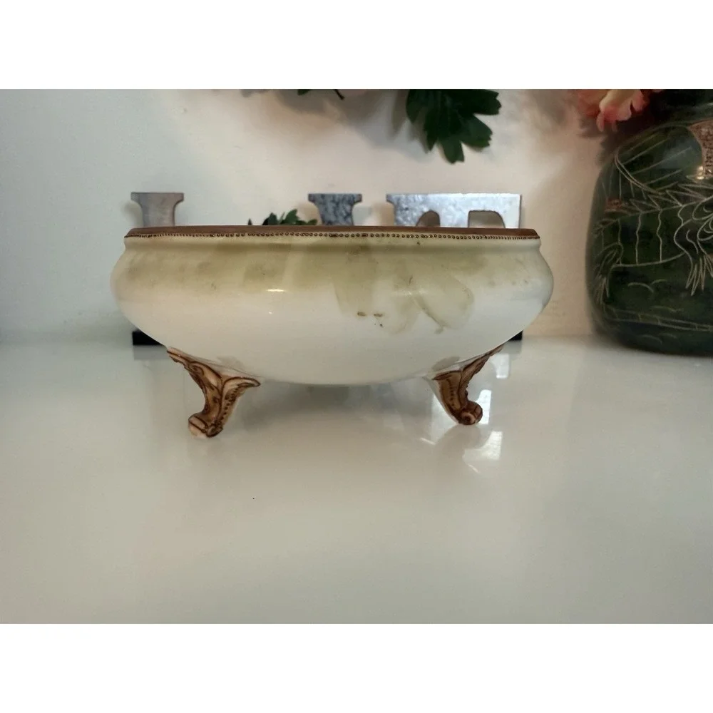 Vintage Nippon Morimura 3 Footed Bowl Browns Hand Painted 3D Walnut Japan‎ 5.5